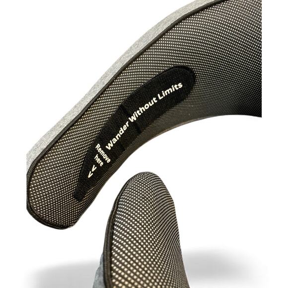 Wander Plus + Neck Pillow 360 All Around Support 100% Memory Foam Gray Travel - Picture 6 of 9